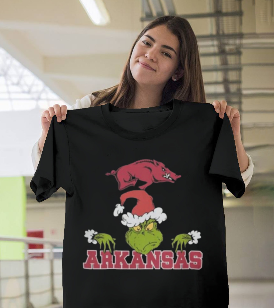 Arkansas Razorbacks Grinch Christmas NCAA Football T-Shirt