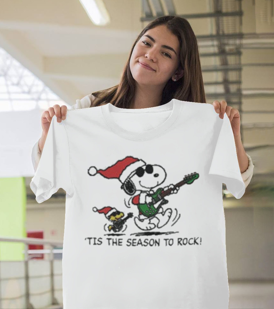 Peanuts Snoopy And Woodstock Christmas Tis The Season To Rock Santa Hat Guitar T-Shirt