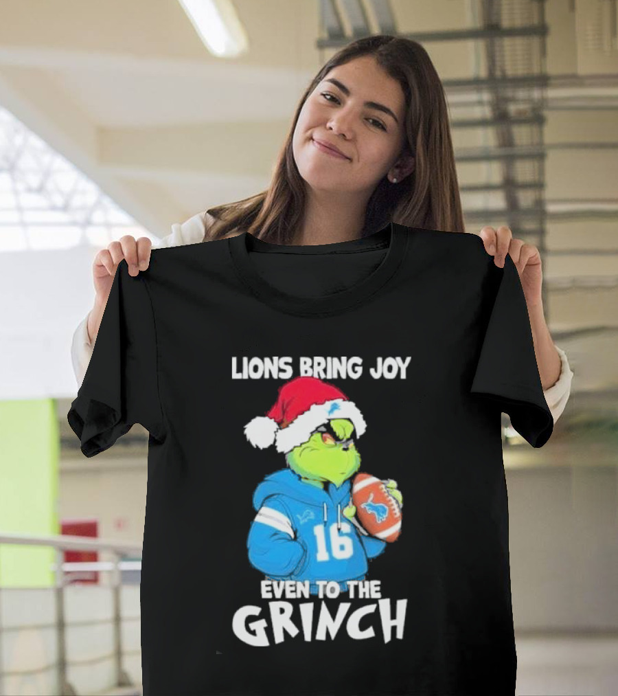 Detroit Lions Bring Joy Even To The Grinch Christmas Santa Football T-Shirt
