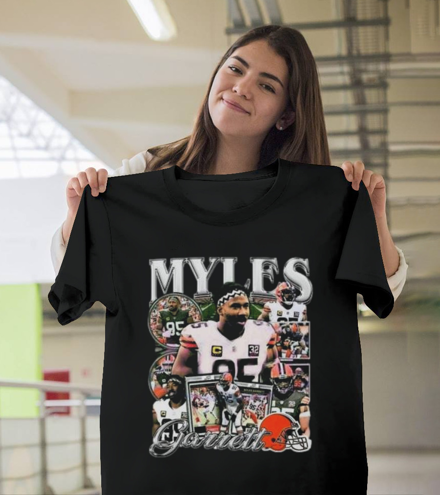 Myles Garrett 95 Cleveland Browns Vintage Collage T-Shirt