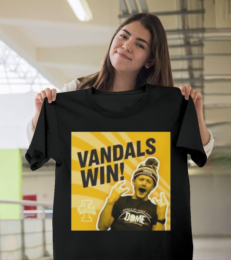 Vandals Win Dome We Made It Football Idaho Fans T-Shirt