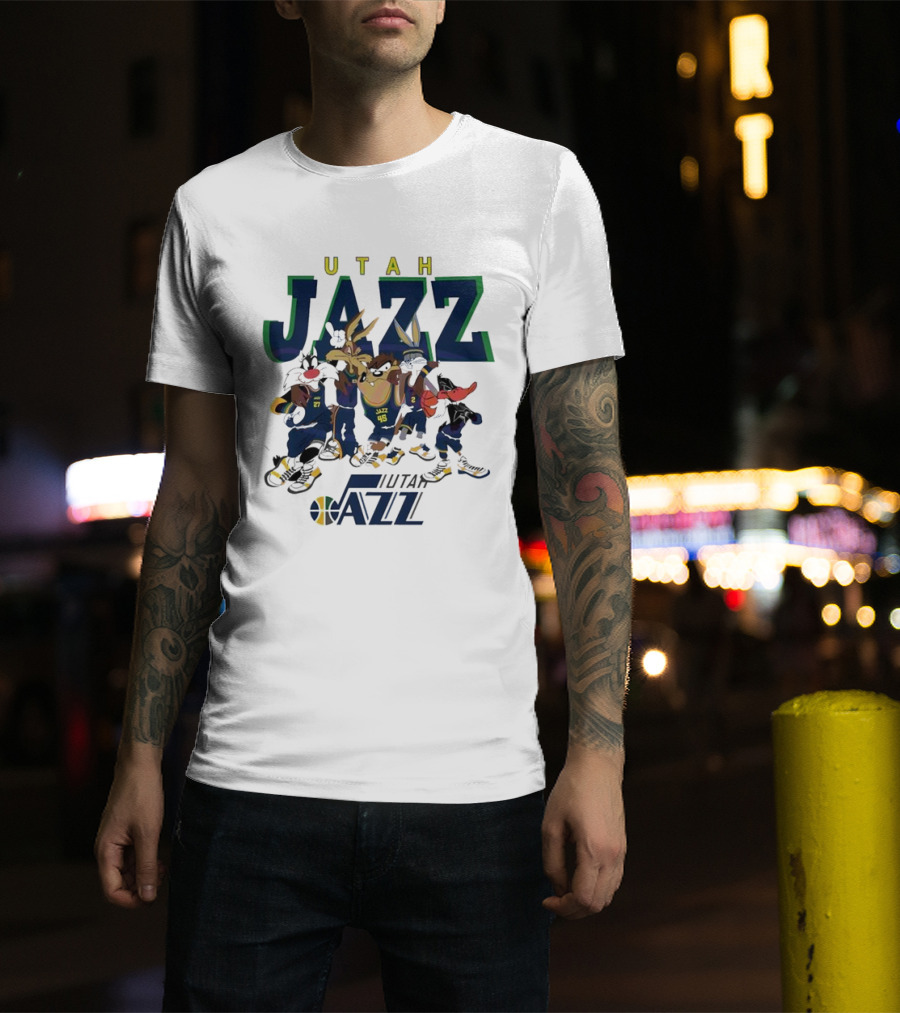 Utah Jazz Looney Tunes Cartoon Characters Featuring Bugs Bunny Daffy Duck Sylvester Tweety Taz T-Shirt