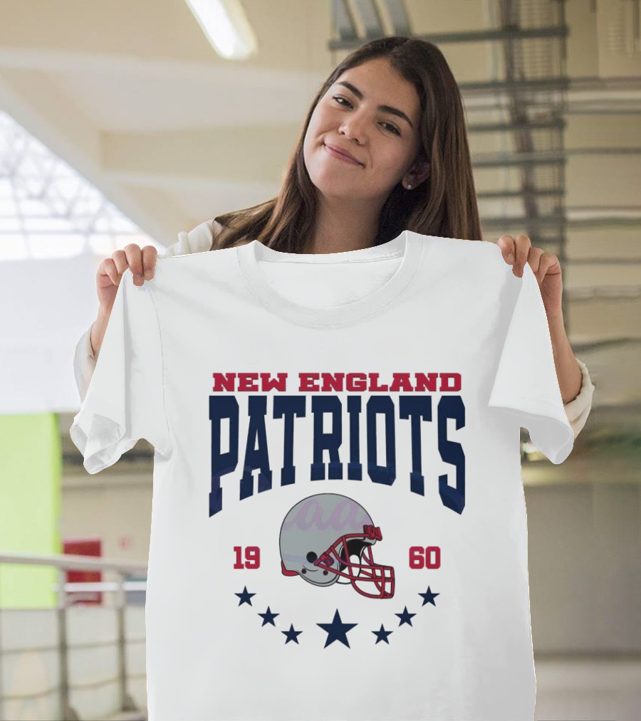 New England Patriots 1960 Vintage Football Helmet Retro Stars T-Shirt