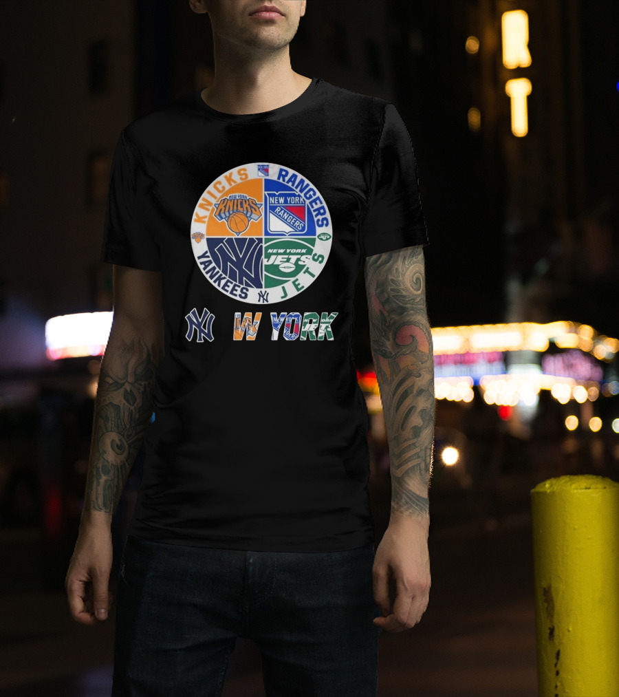 Knicks Rangers Yankees Jets New York Sports Circle T-Shirt