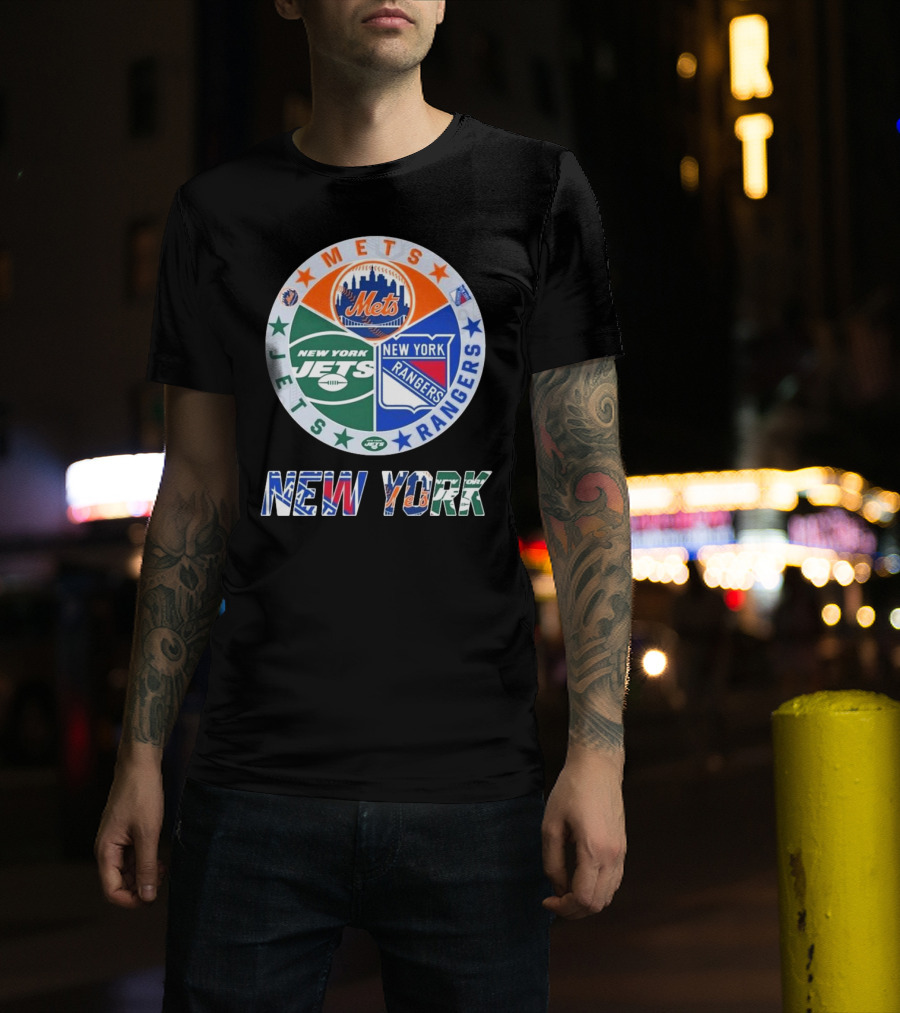 New York Mets Rangers Jets Circle Logo Skyline Baseball Football Hockey Teams T-Shirt