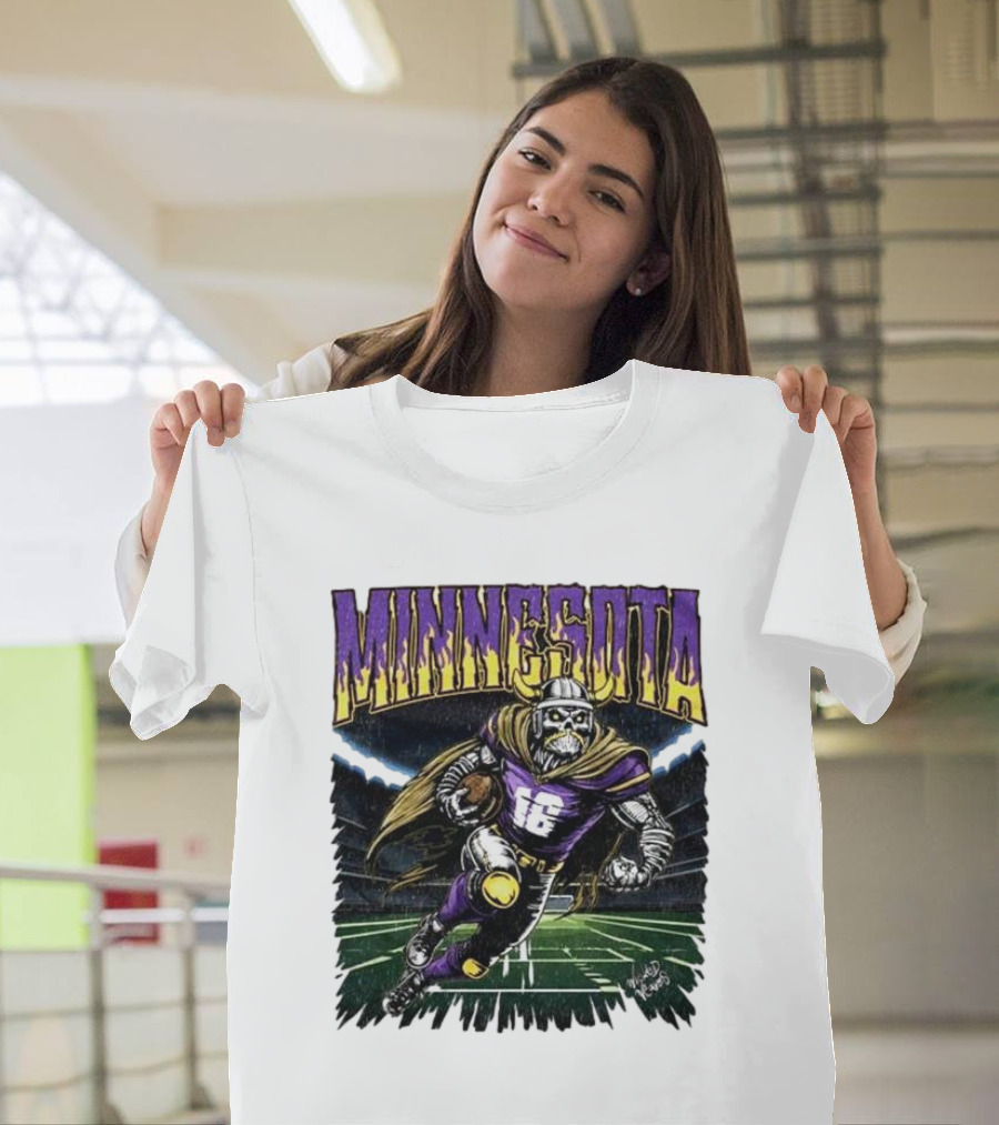 Minnesota Vikings Skeleton Player Football Run T-Shirt