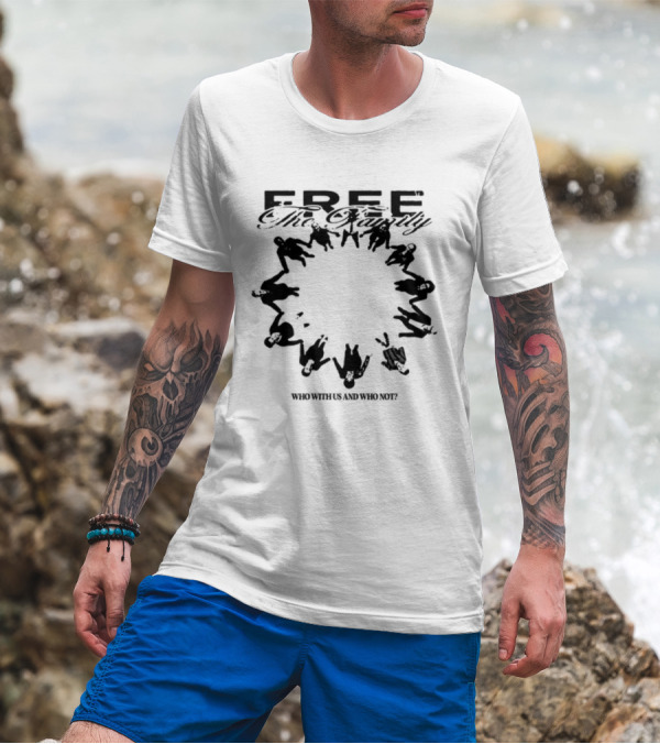 Lildurk Free The Family Who With Us And Why Not Victory Hand Symbol Circle T-Shirt