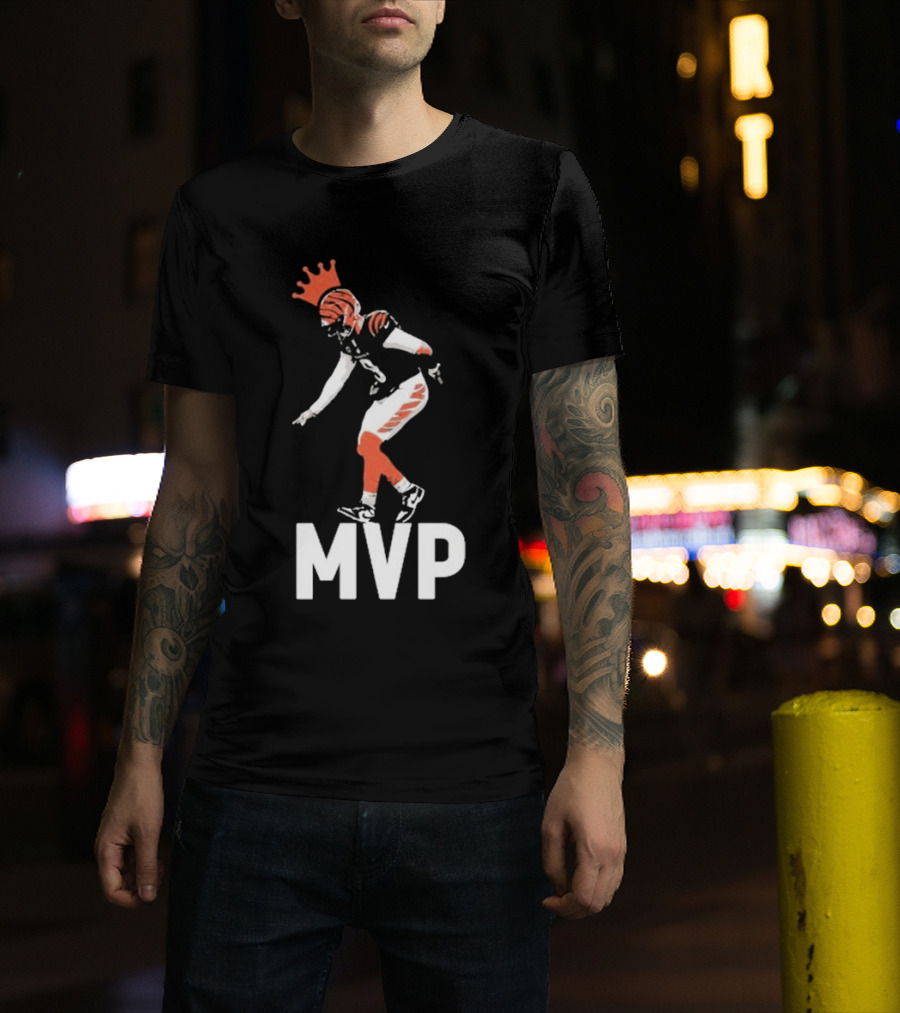 Lfg Cincy Jackpot Joey Mvp Football Player Illustration With Crown T-Shirt