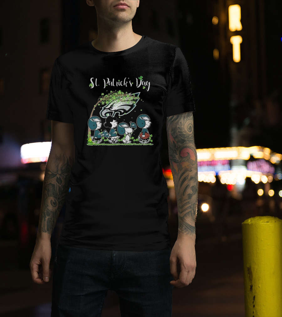 St Patrick's Day Peanuts Philadelphia Eagles Football Celebration T-Shirt