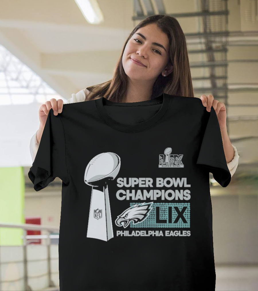 Philadelphia Eagles Super Bowl LIX Champions Trophy Collection T-Shirt