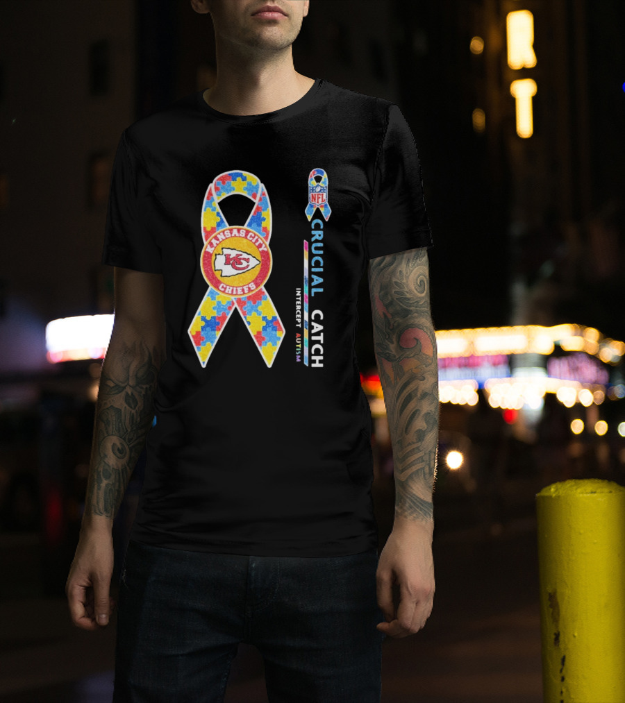 Kansas City Chiefs NFL Puzzle Ribbon Autism Awareness Crucial Catch T-Shirt