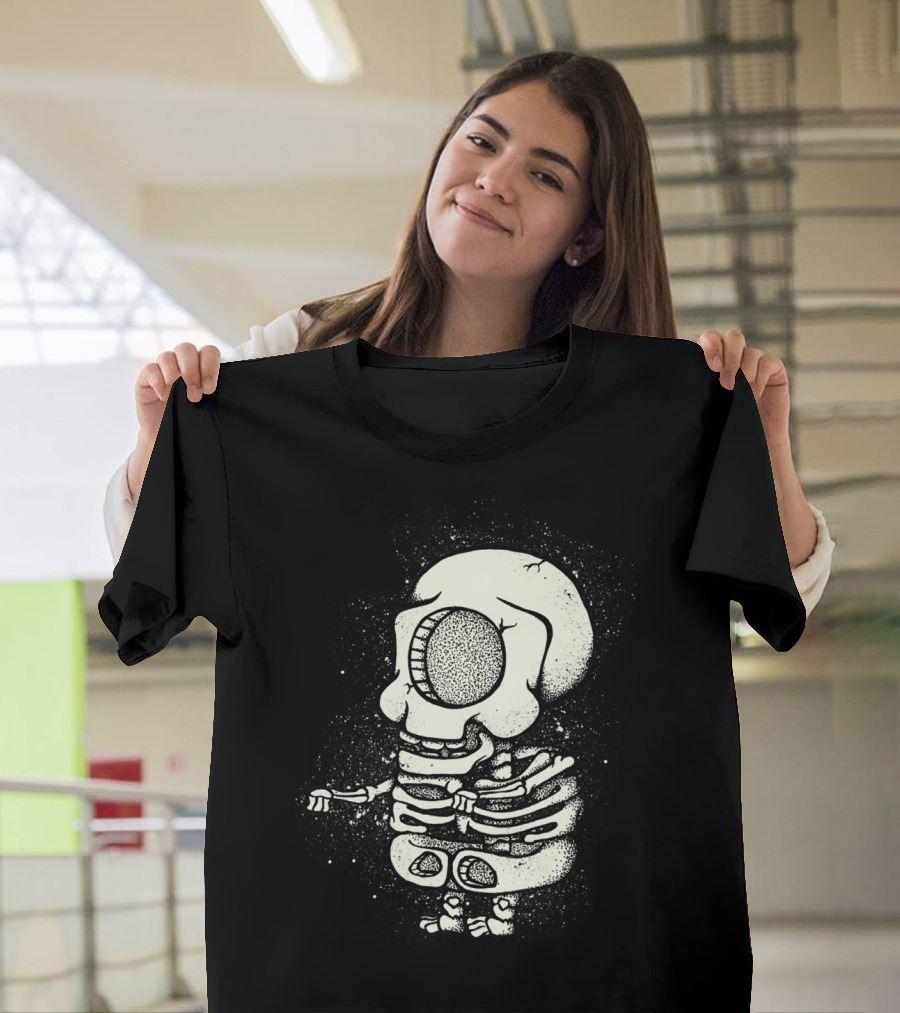One Eyed Skull Skeleton Dotwork T-Shirt