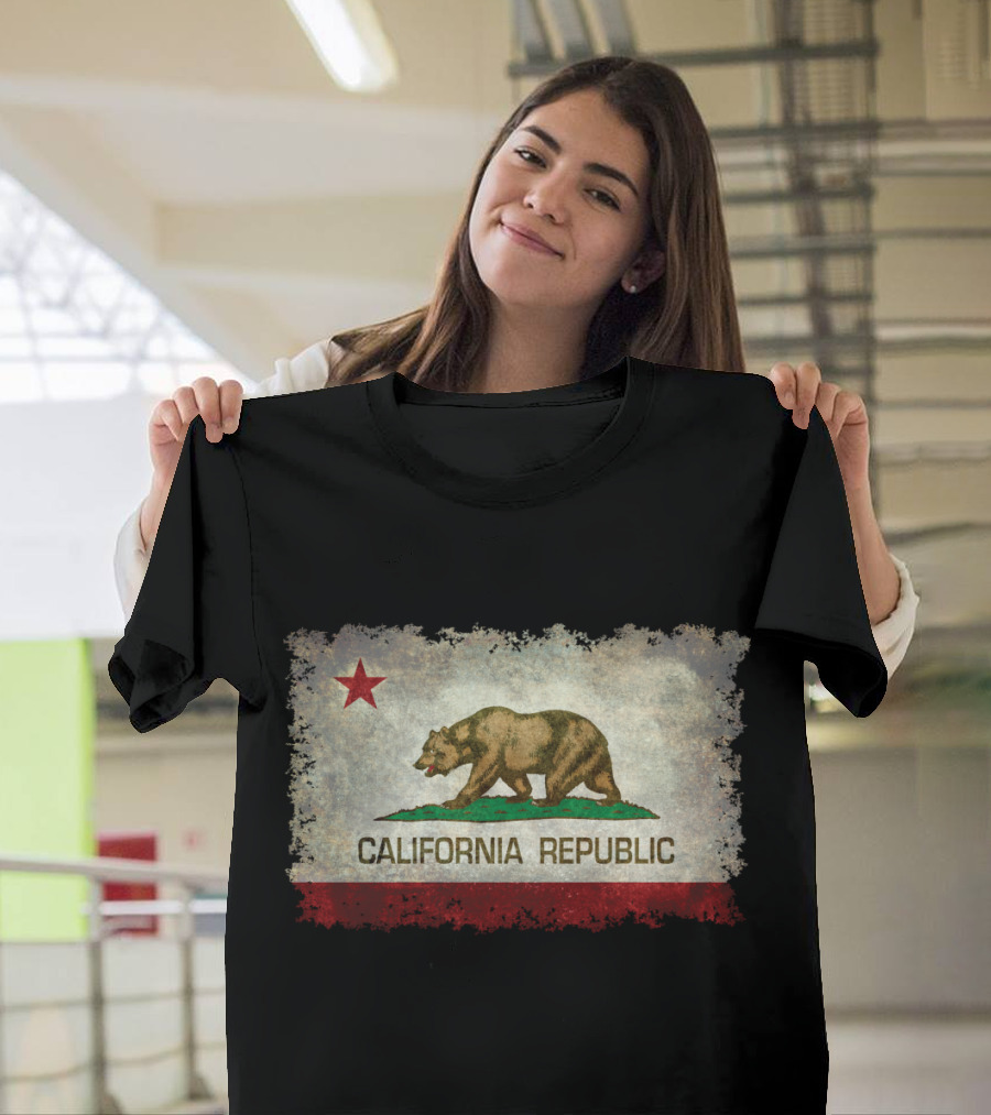 California Republic Distressed Bear Flag Vintage Look T-Shirt