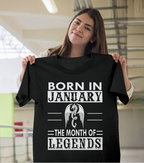 BORN IN JANUARY THE MONTH OF LEGENDS DRAGON WINGS T-Shirt