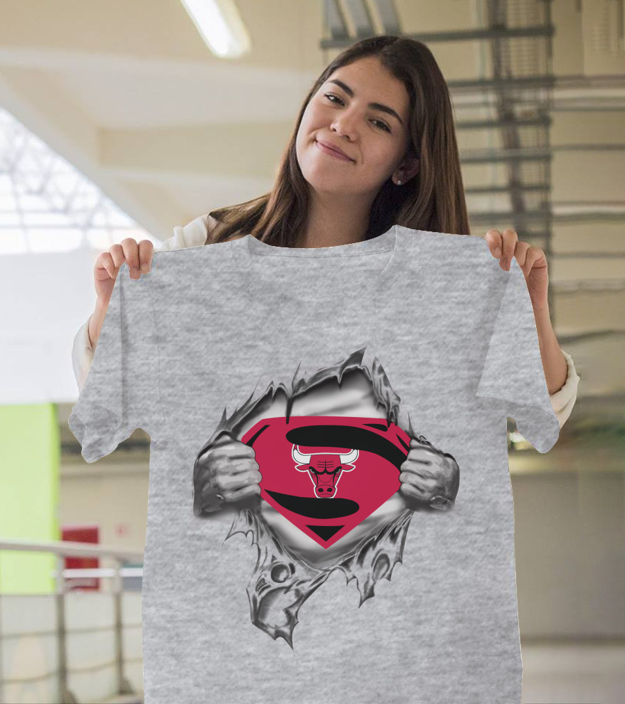 Chicago Bulls Superman Logo Bulls Emblem Superman Shield T-Shirt