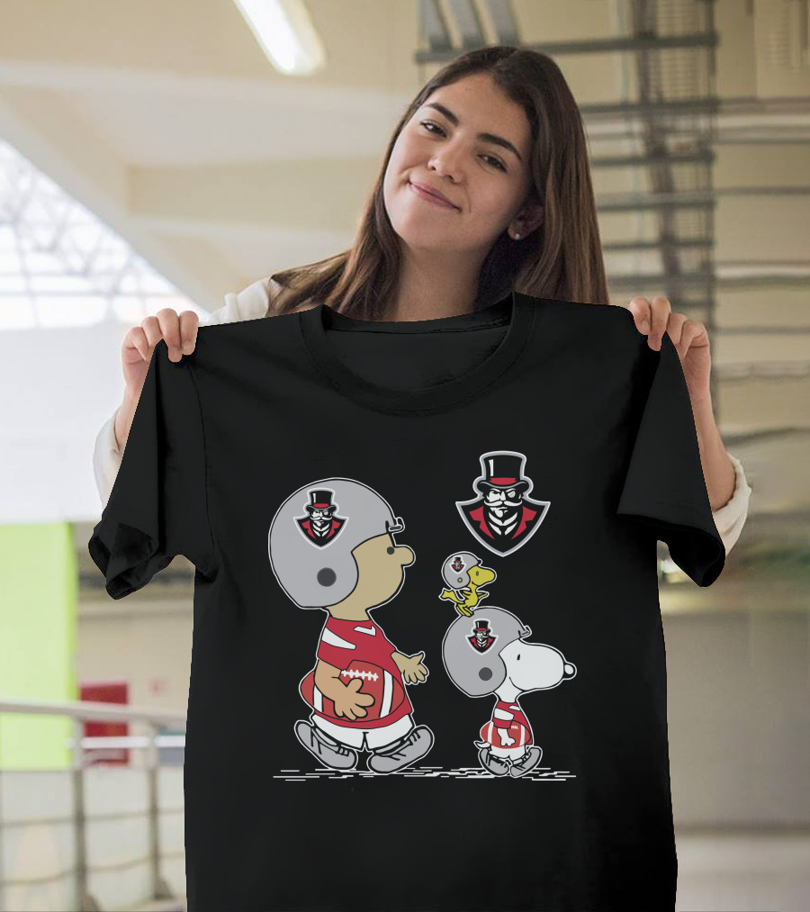 Austin Peay Peanuts Snoopy Football Helmet T-Shirt