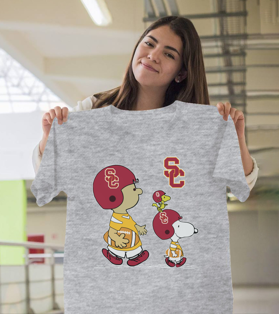 USC Trojans Snoopy Charlie Brown Woodstock Football Helmets T-Shirt