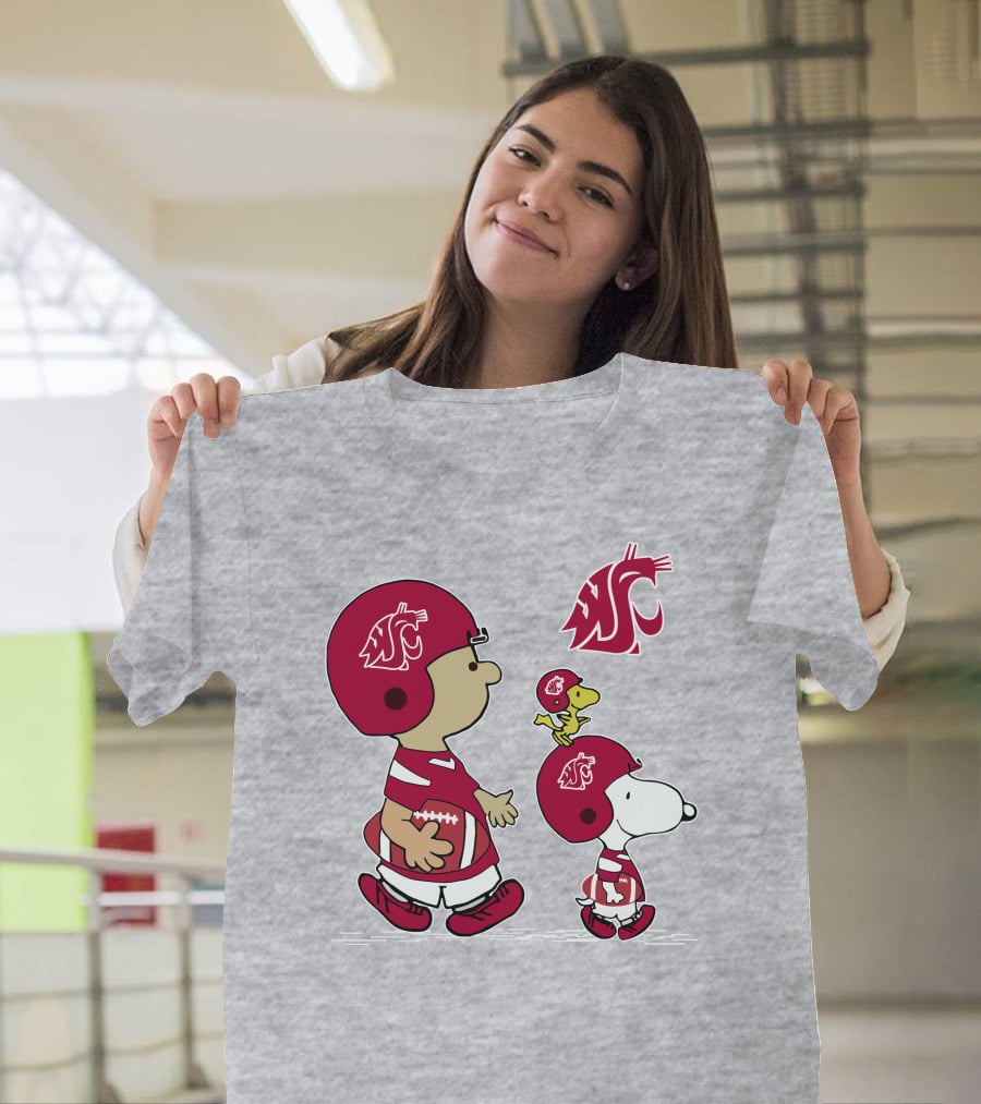 Washington State Cougars Snoopy Football Peanuts T-Shirt
