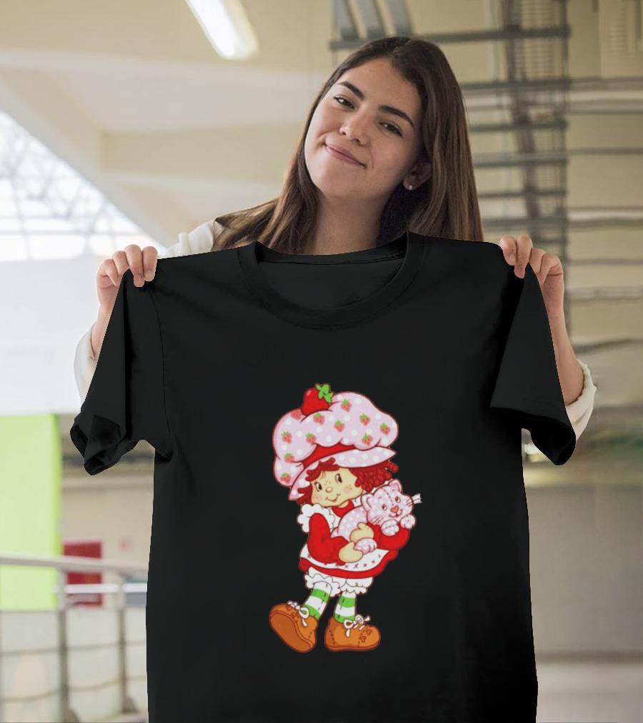 Strawberry Shortcake Holding Cat Retro Character T-Shirt
