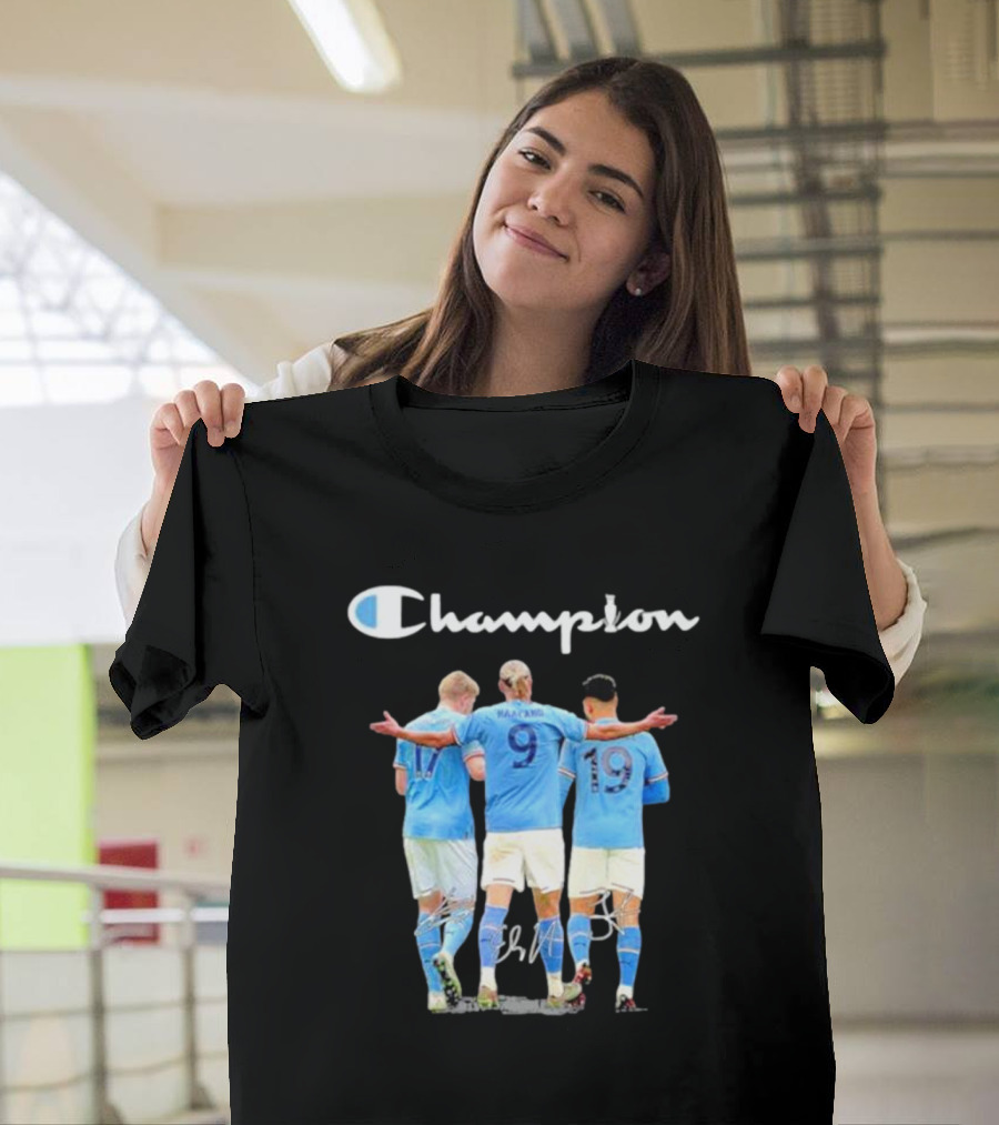 Champion Erling Haaland Kevin De Bruyne Julián Álvarez Manchester City T-Shirt