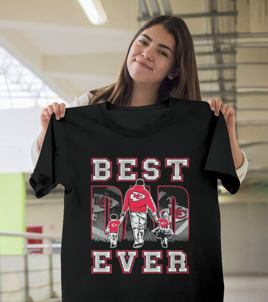 Kansas City Chiefs Best Dad Ever Family Walking Chiefs T-Shirt