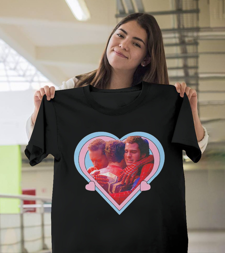 Spiderman No Way Home Trio Heart Hugging Scene T-Shirt