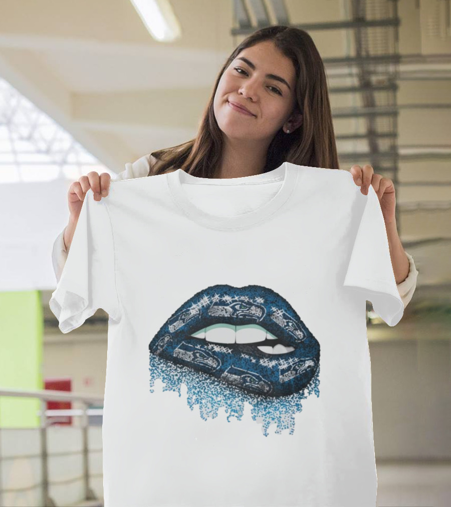Rhinestone Lips Seattle Seahawks Logo Sparkle Fan T-Shirt