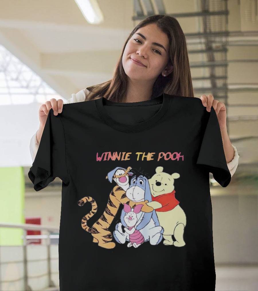 Winnie the Pooh Tigger Eeyore Piglet Hug Friends T-Shirt