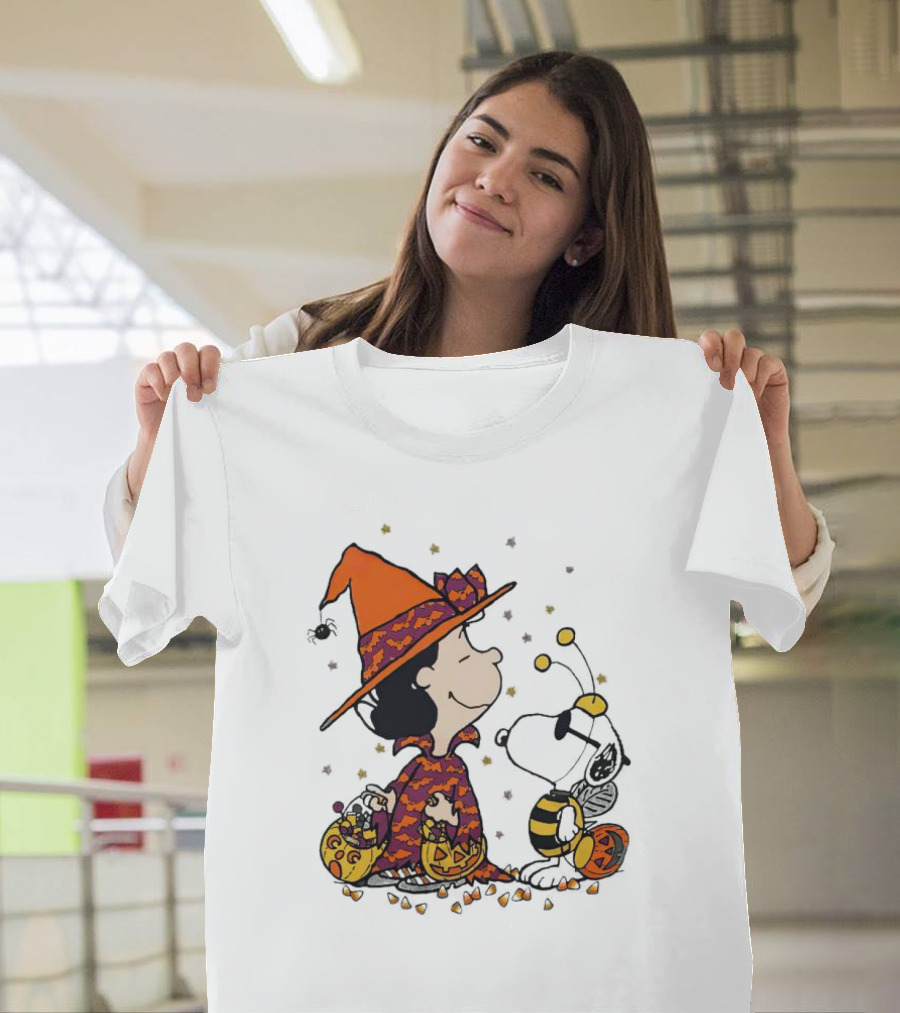 Snoopy Halloween Witch And Bee Pumpkins T-Shirt