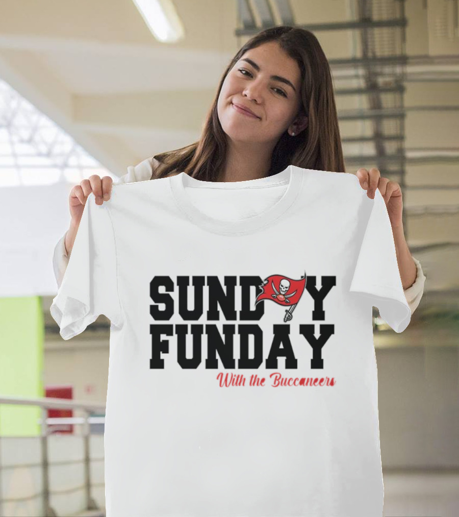 Sunday Funday with the Buccaneers Pirate Flag T-Shirt