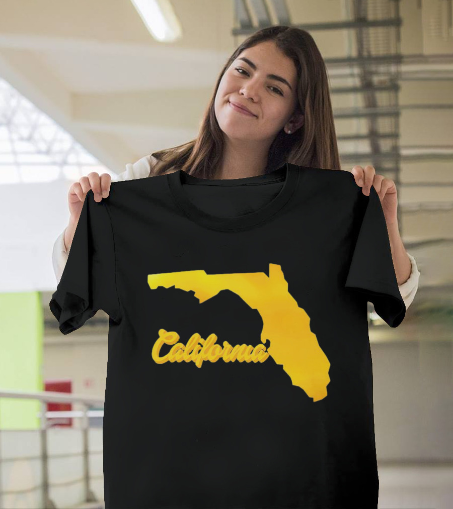 California Florida Map Playful Twist T-Shirt