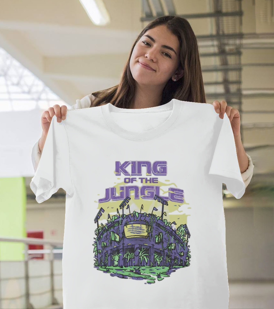 Los Angeles Lakers King Of The Jungle Stadium Scene T-Shirt