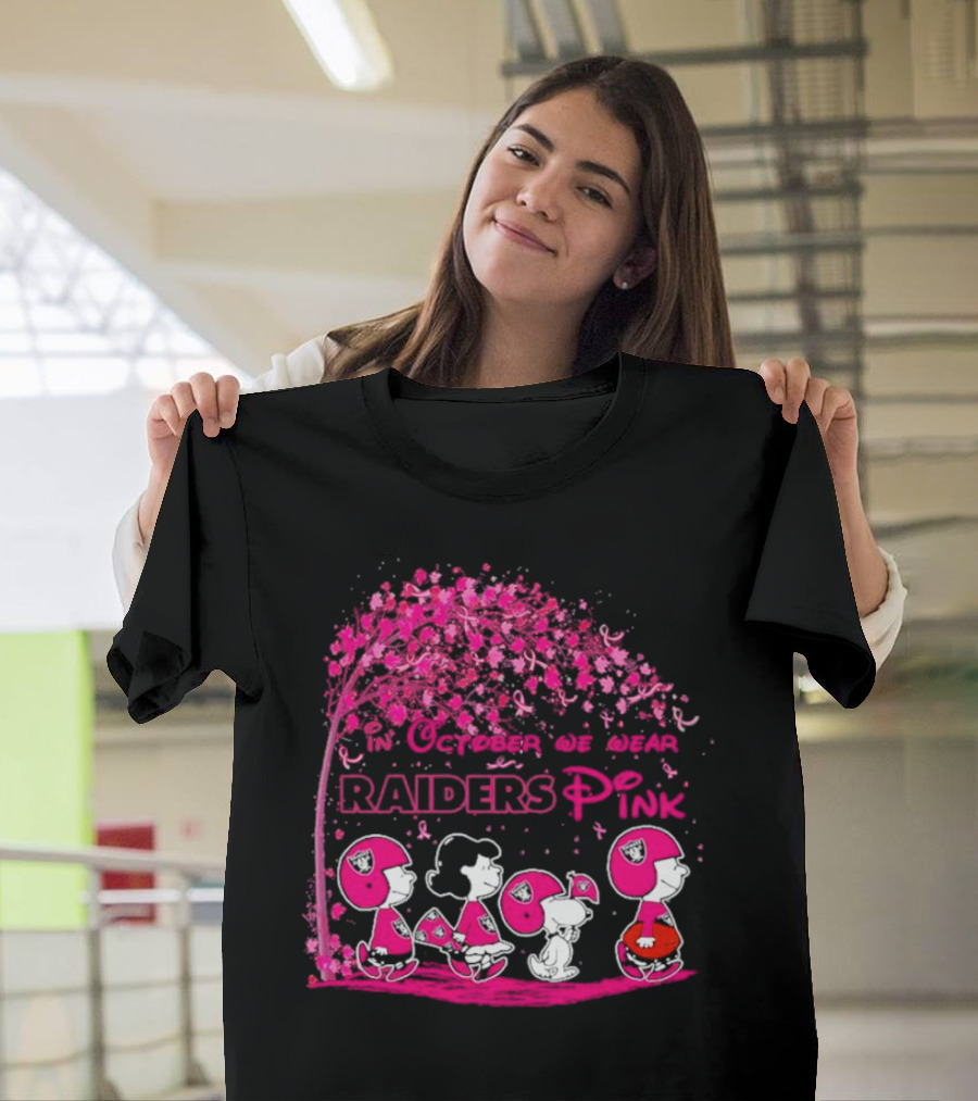 In October We Wear Raiders Pink Peanuts Breast Cancer Awareness T-Shirt