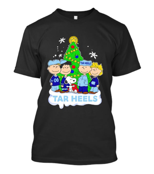 Tar Heels Peanuts Characters By Christmas Tree Holiday Scene T-Shirt