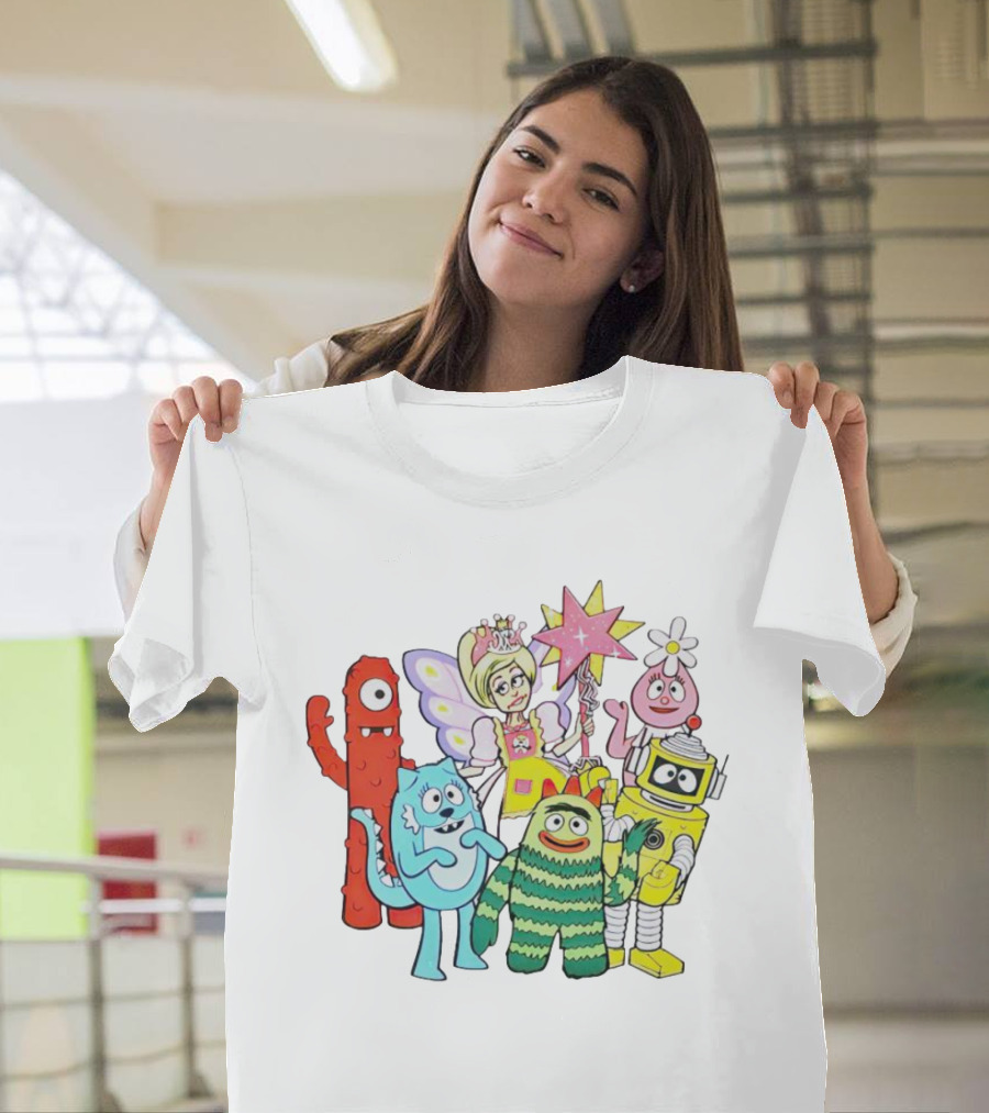Amy Sedaris Princess Fairy with Yo Gabba Gabba Characters T-Shirt