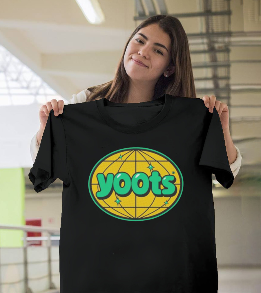 Yoots Earth Vintage Global Icon Retro 90s T-Shirt