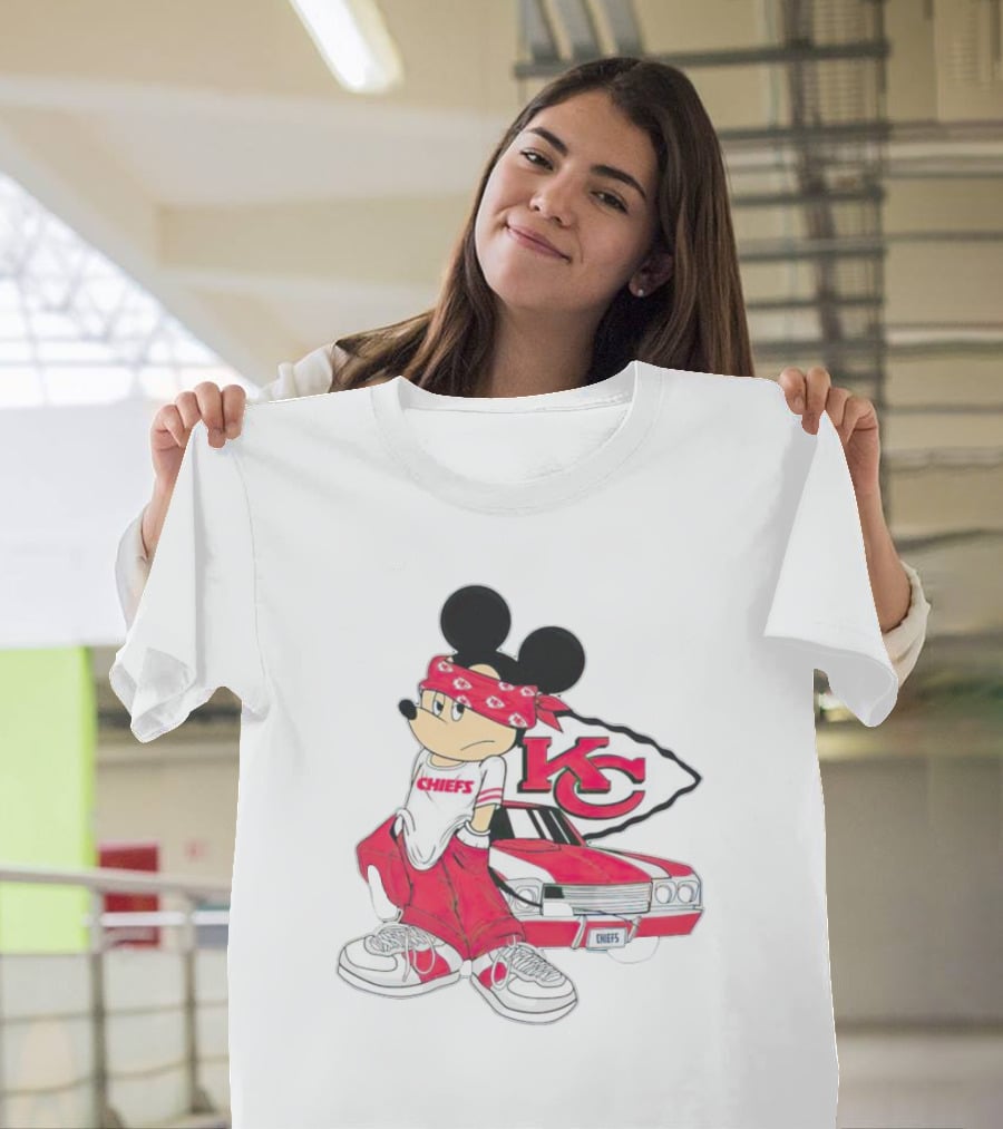 Mickey Mouse Chiefs KC Car Posing Kansas City Chiefs T-Shirt