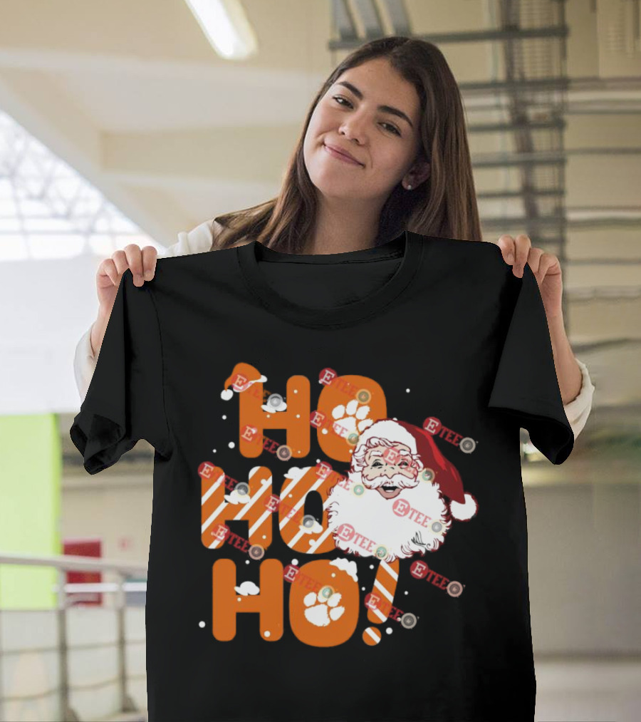 Clemson Tigers Santa Claus Ho Ho Ho Christmas Paw Print Snowflakes T-Shirt