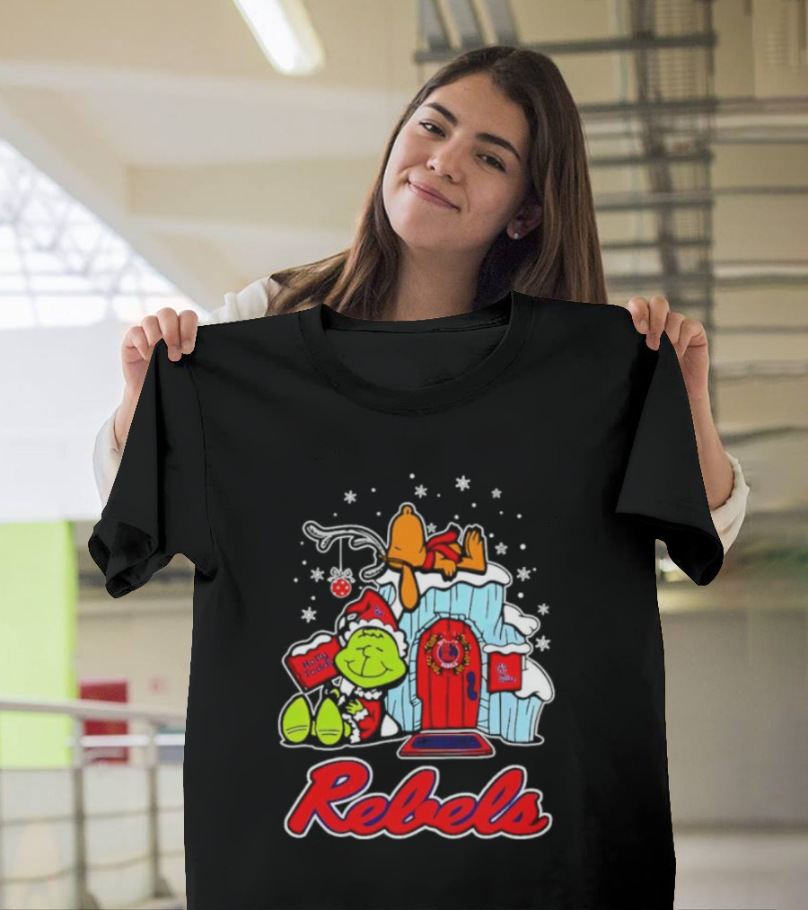 Peanuts Ole Miss Rebels Grinch Snoopy Merry Christmas T-Shirt