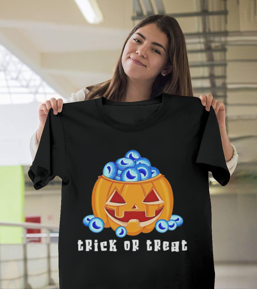Trick Or Treat Pumpkin With Blue Eyeballs T-Shirt