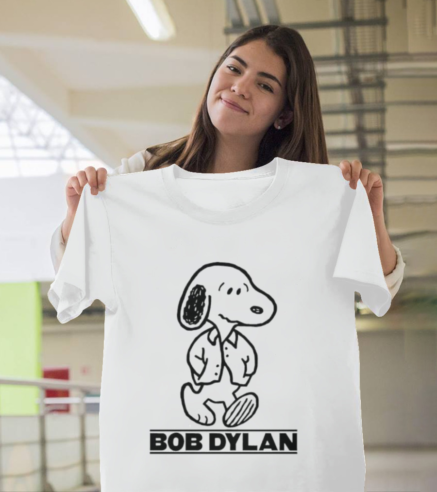 Snoopy Bob Dylan Walking Cool T-Shirt