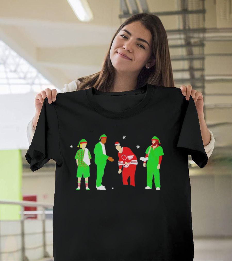 Happy Golf Christmas Golfers In Festive Outfits T-Shirt