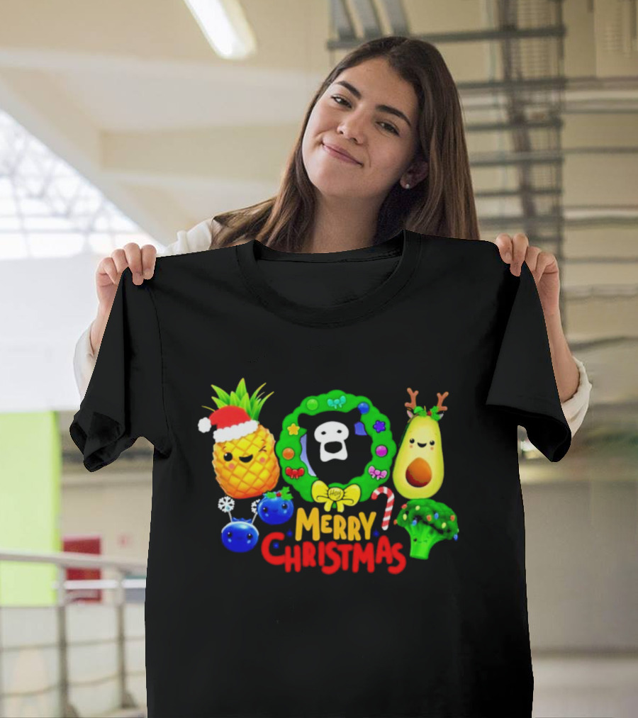Hey Bear Sensory Merry Christmas Pineapple Avocado Broccoli Wreath T-Shirt
