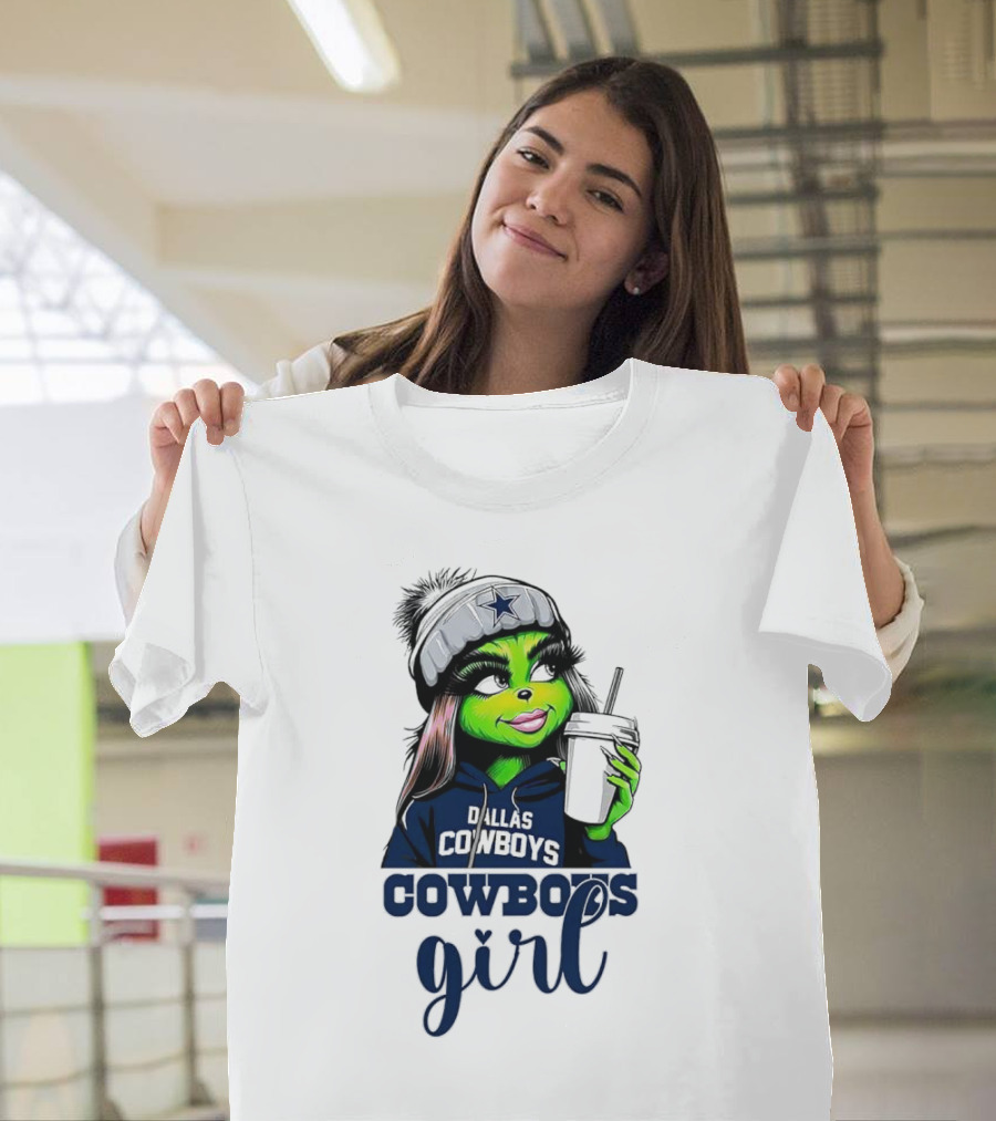 Grinch Dallas Cowboys Girl Drinking Coffee T-Shirt