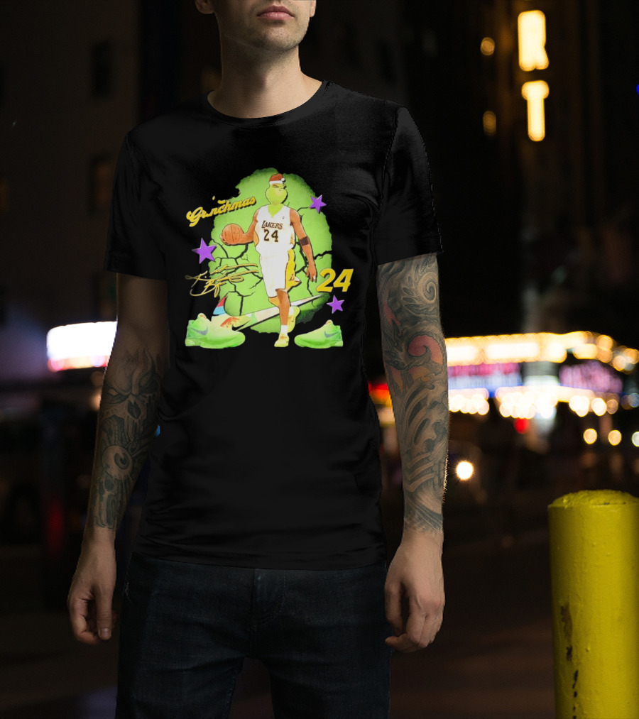 Lakers 24 Grinchmas Kobe Bryant Sneakers T-Shirt