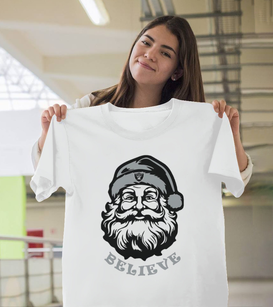 Las Vegas Raiders Santa Claus Believe Christmas T-Shirt