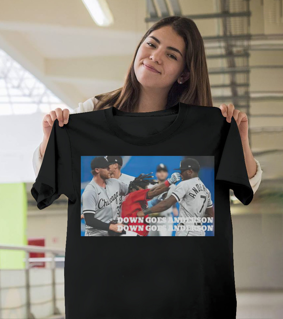 Ramírez Down Goes Anderson Chicago Baseball Confrontation T-Shirt