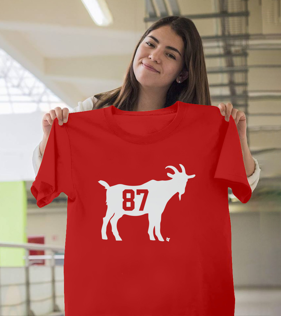 Travis Kelce GOAT 87 Football Legend T-Shirt