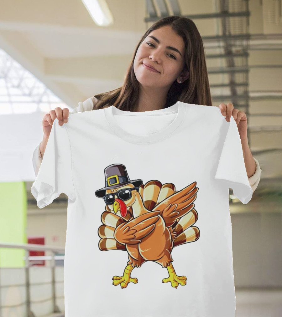 Thanksgiving Turkey Dabbing with Pilgrim Hat and Sunglasses T-Shirt