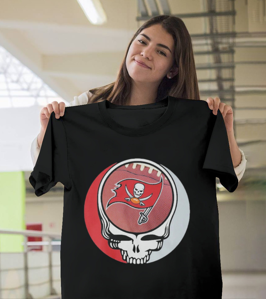 Tampa Bay Buccaneers Grateful Dead Skull Logo Custom T-Shirt
